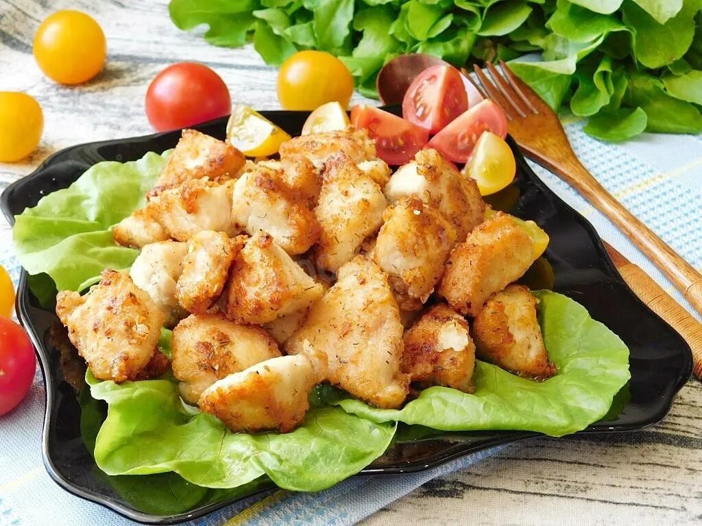 Жареное куриное филе. Филе курицы на сковороде. Куриная грудка. Куриные грудки в соевом соусе. Жареное куриное филе.