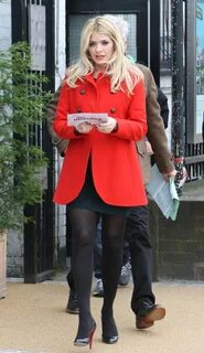 HOLLY WILLOUGHBY on the Set of This Morning in London - HawtCelebs.