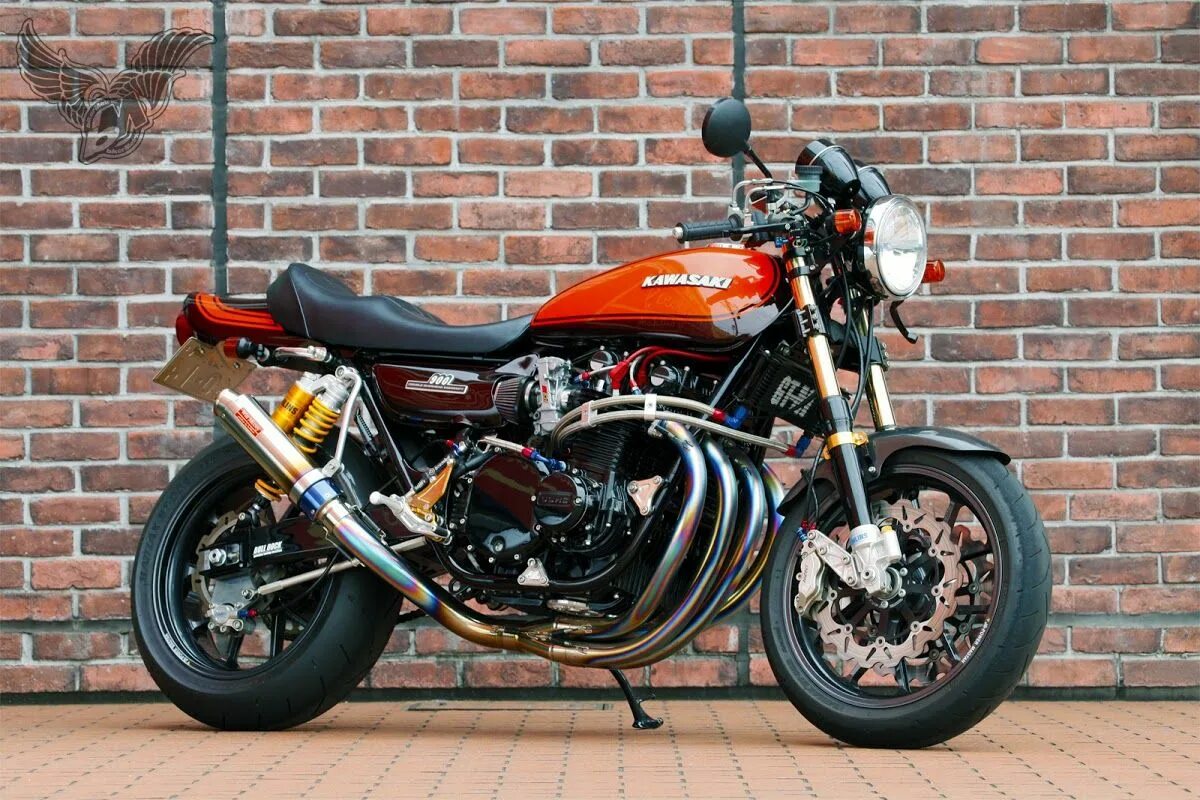 Первый кавасаки. Кавасаки r1 характеристики. Kawasaki kr-1s. Kawasaki ninja 1000r. 5 литра.