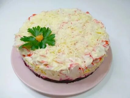 Салат нежный с крабовыми палочками