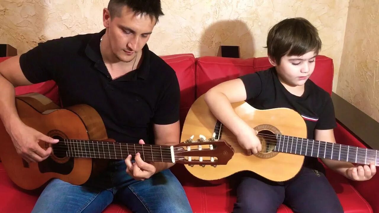 Под гитару про школу