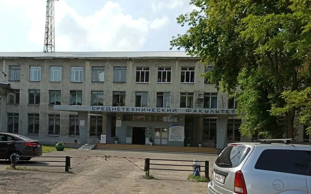 Пищевой техникум кемерово на терешковой. Кемеровский технологический институт пищевой промышленности кемгу. Кемгу терешковой 35. Среднетехнический факультет кемерово. Терешковой 35 кемерово.