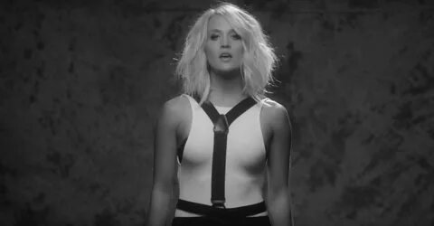 See Carrie Underwood's Stylish, Sexy 'Dirty Laundry' Video -...