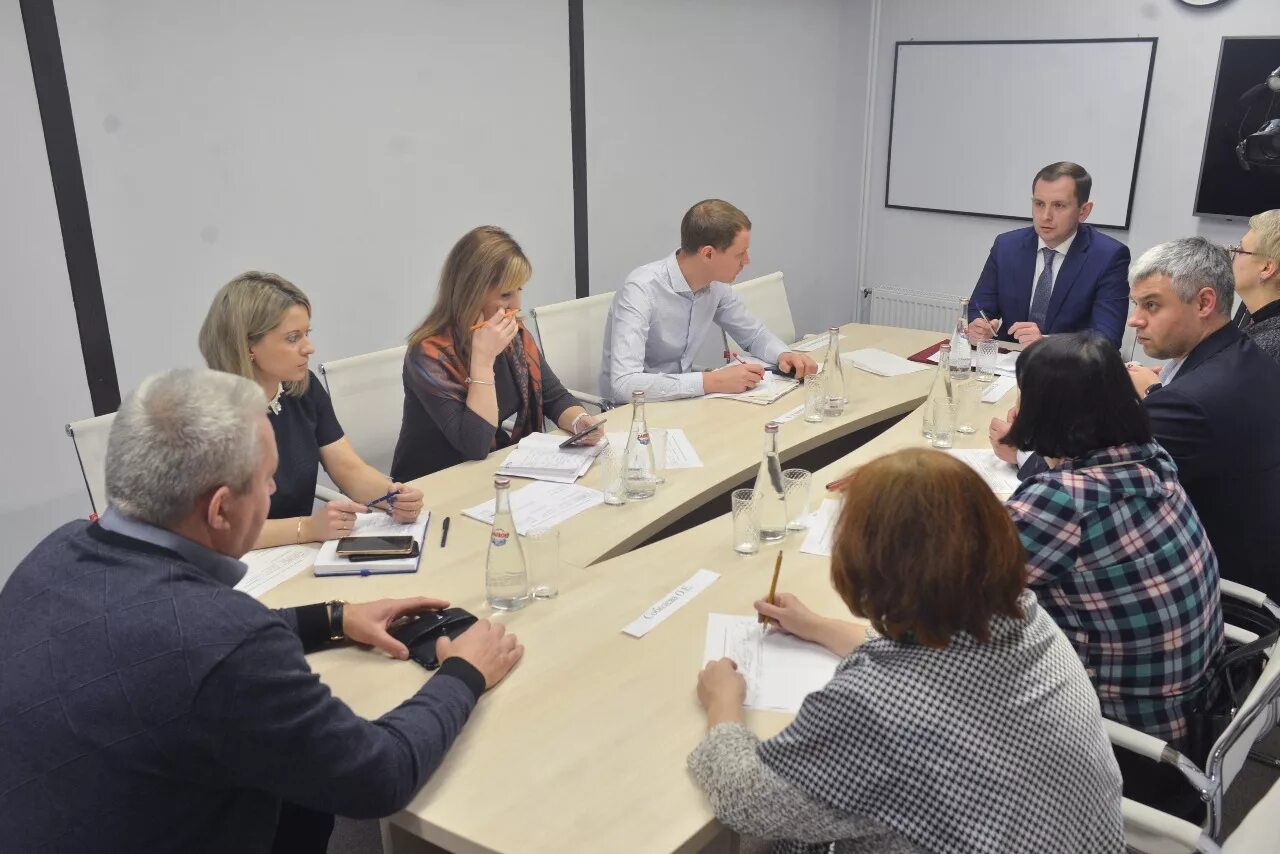 Евгений педенюк. Деловые солнечногорск. Деловые солнечногорск. Деловые солнечногорск. Главы ленинского района махачкалы.