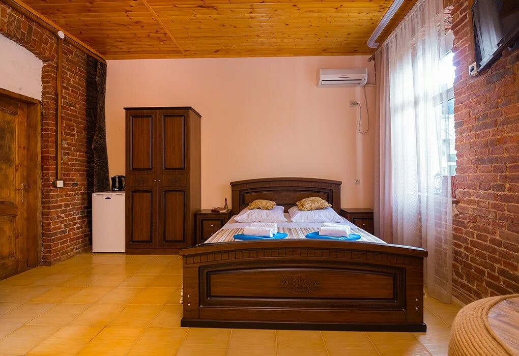 солнышко пансионат 2 адлер. гостиница астерия ейск. гостиница русич москва. гостевые дома пансионаты. пансионат русич анапа.