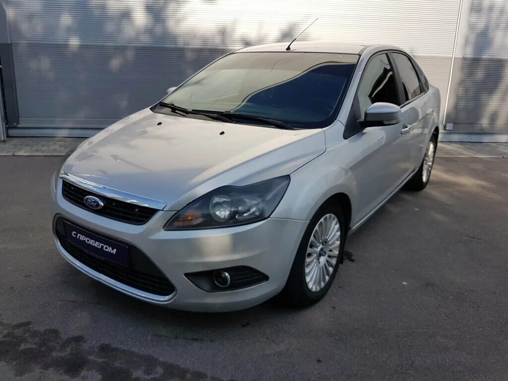 Форд с пробегом ставропольский край. Ford Focus 2 серебристый. Форд фокус 2 Рестайлинг серебристый. Фокус 2 Рестайлинг 2.0 механика. Форд фокус 2 Рестайлинг седан серебристый.