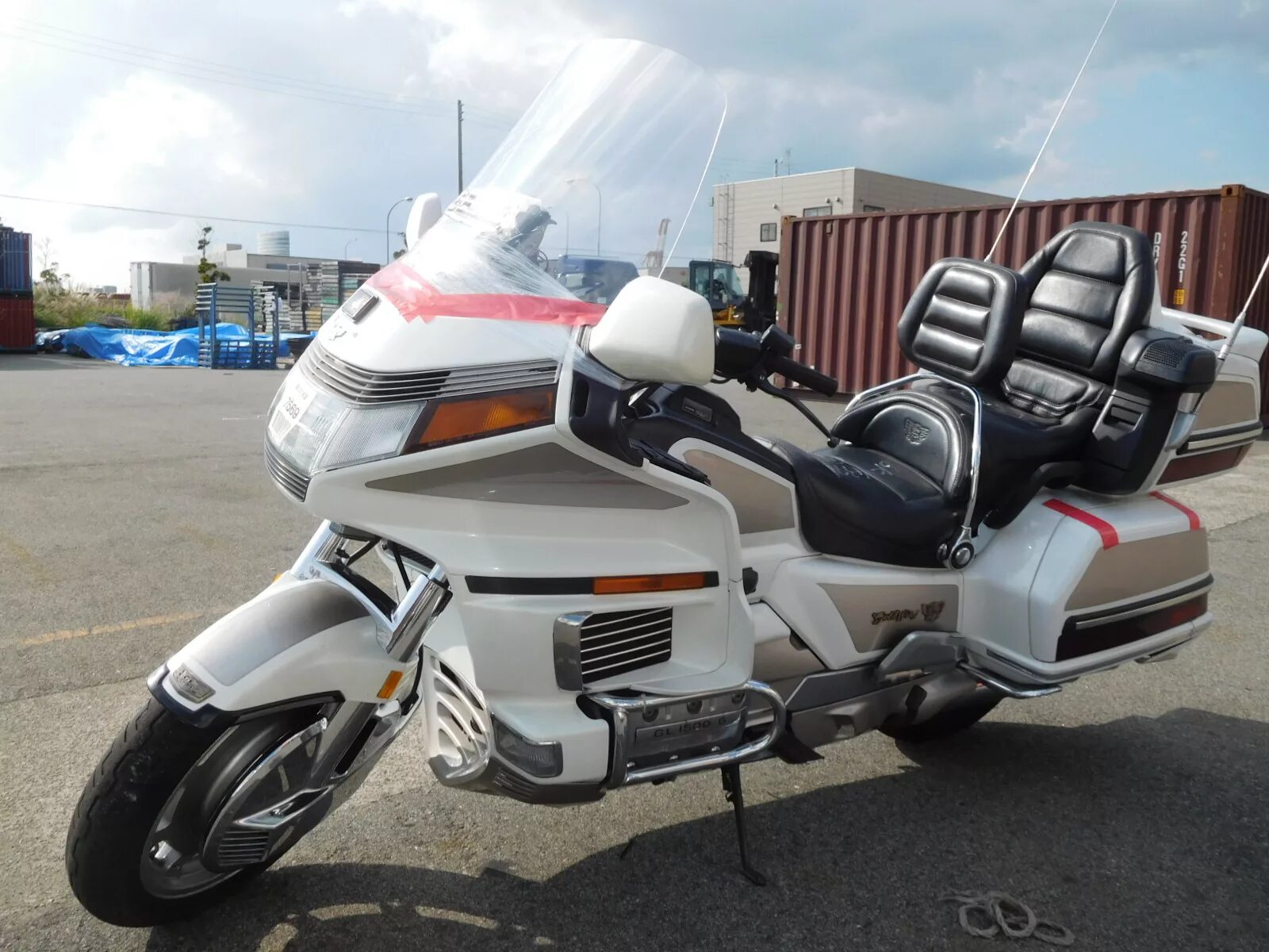 Мотоциклы голд винг купить. Honda Gold Wing 1500. Honda Gold Wing 1500 se. Хонда Gold Wing 1500se. Honda Gold Wing 1991.