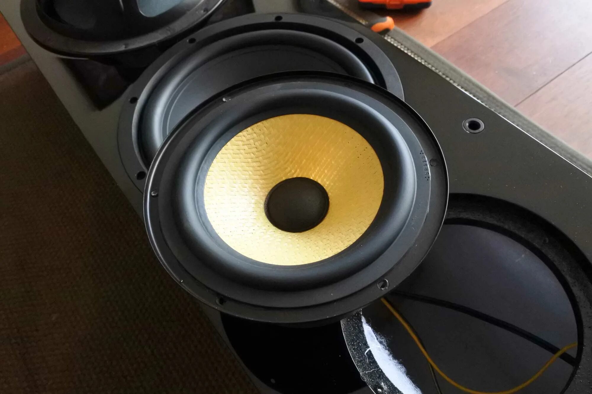 Davis acoustics hera 70. Полочная акустика davis acoustics hera 50 american walnut. Hera 250. Davis acoustics hera 50. Davis acoustics hera 50.