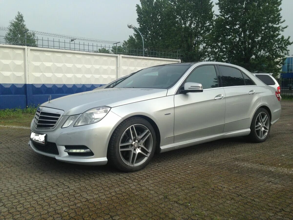 8. 212. 8 2012. W212 1. W212 1.