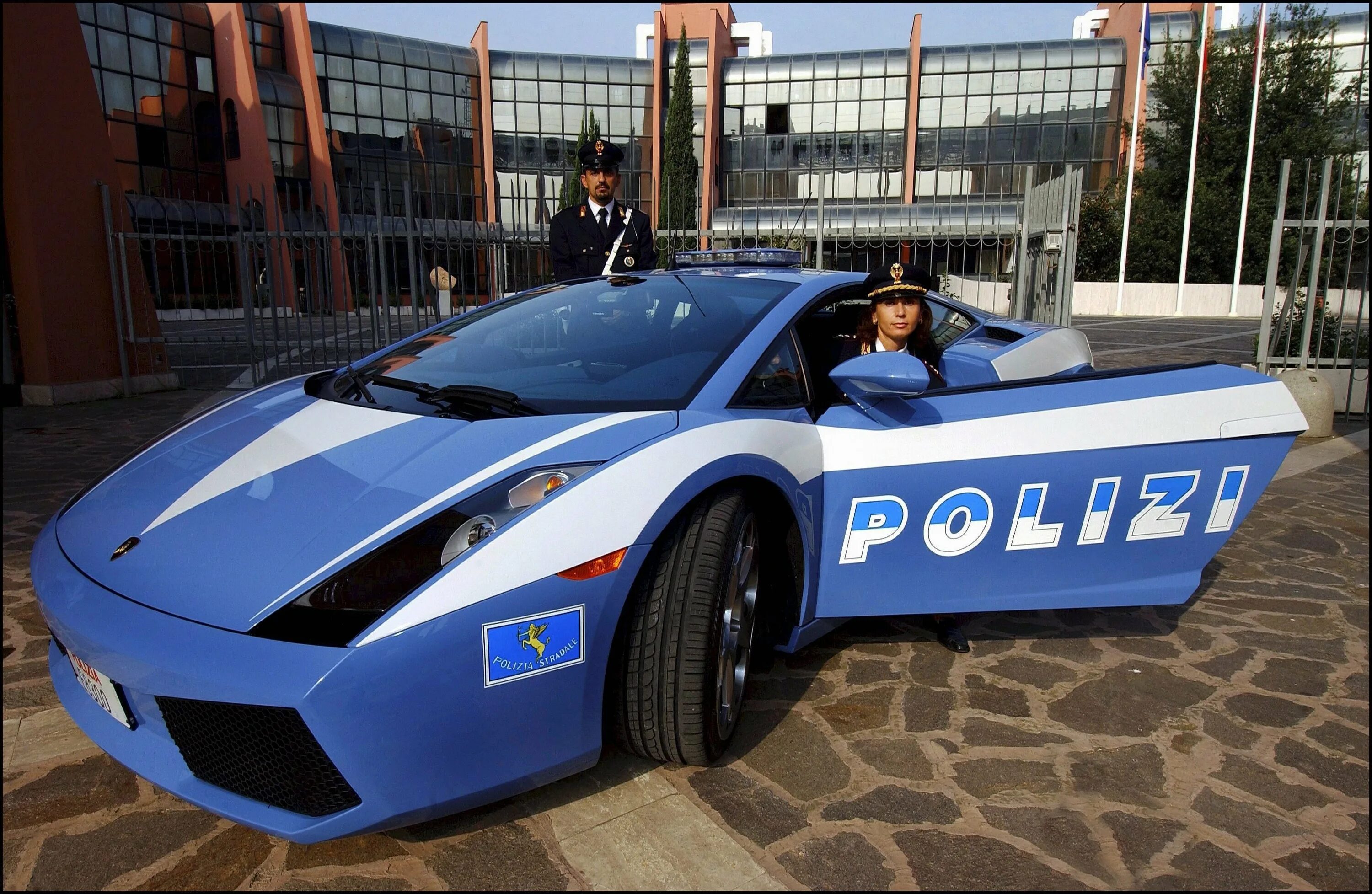 Lamborghini Gallardo lp560-4 для полиции. Ламборджини Галлардо полиция. Lamborghini Gallardo lp560-4. Lamborghini Gallardo Police car. Машинка про полицию