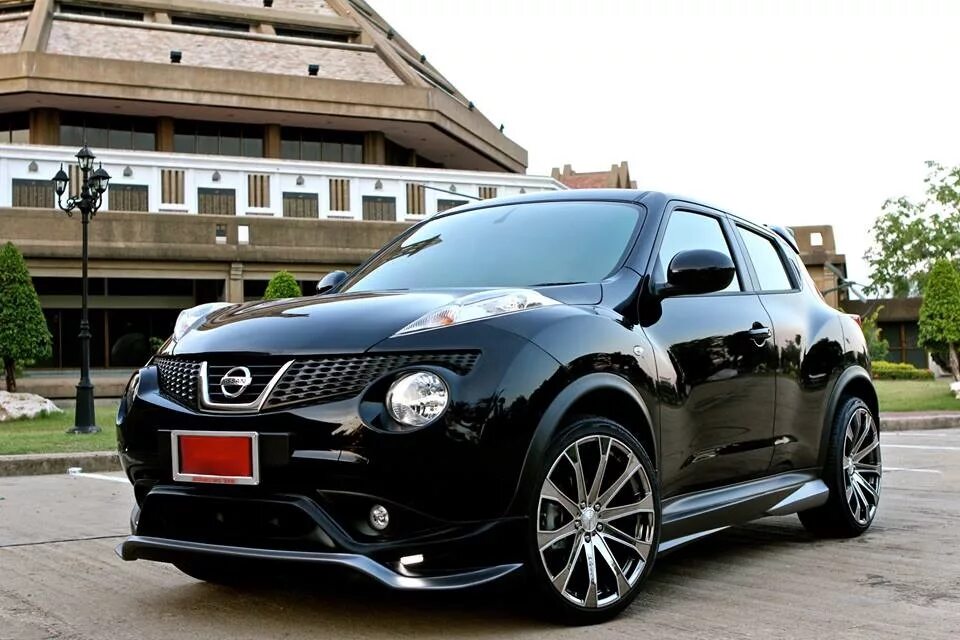 Nissan Juke Tuning. Nissan Juke обвес. Nissan Juke tuned. Ниссан Жук в обвесе нисмо. Жук тюнинг