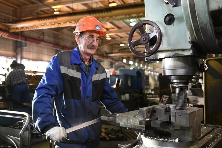 Сибнефтемаш тюмень. Завод сибнефтемаш ембаево. Завод сибнефтемаш. Завод сибнефтемаш. Гмс группа сибнефтемаш.