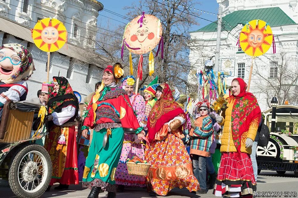 Праздничные народные гулянья. Бирюченская ярмарка 2022. Ярмарка народных гуляний. Покровская ярмарка народные гуляния. Традиции ярмарочных гуляний.