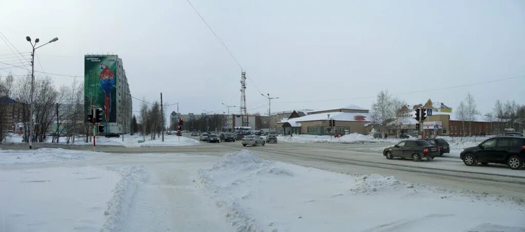 лето город мегион. спортивно оздоровительный комплекс «жемчужина». жемчужина город мегион. поселок высокий мегион. перекресток мегион.