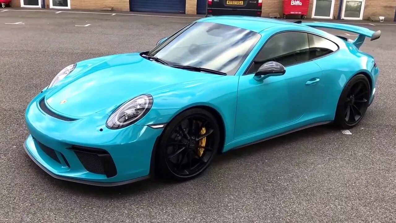 Порше 911 каррера голубая. Порше 911 голубой. Miami blue. Miami blue. Miami blue.