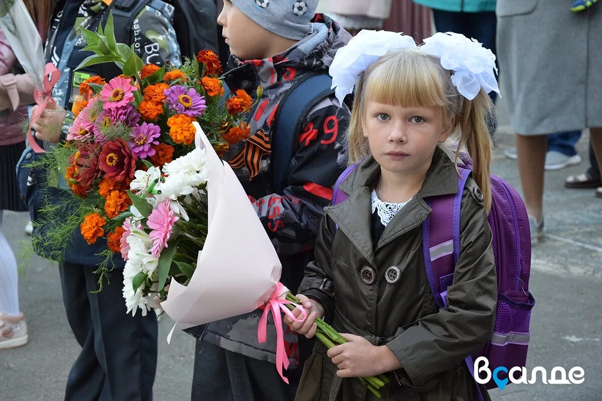 Школа 14 верхняя Салда учителя. Директор школы 6 верхняя Салда. Верхняя Салда школа 2 1 сентября. Школа 14 верхняя салда