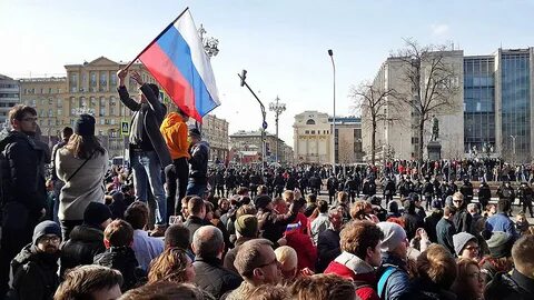 Митинги и манифестации