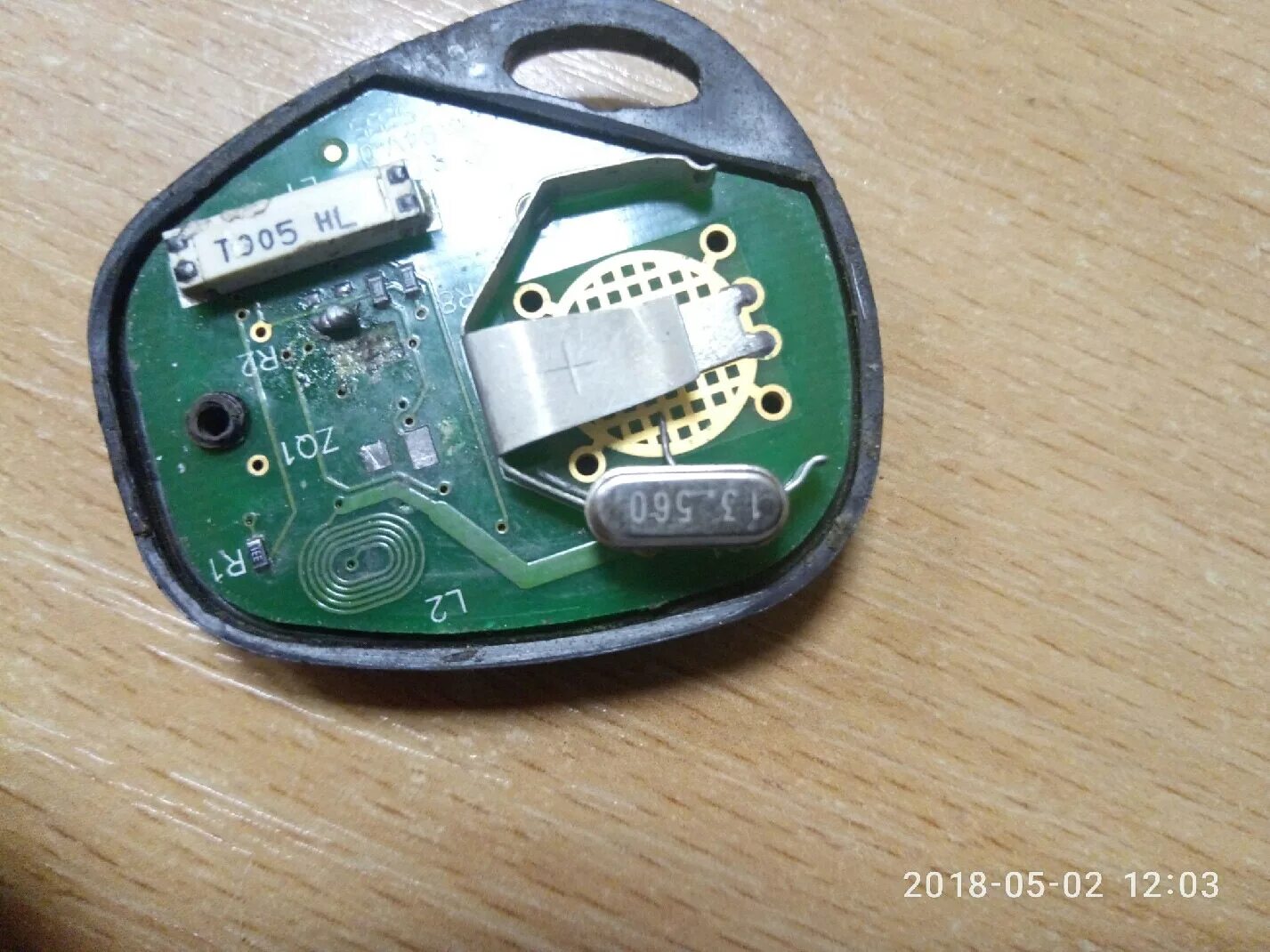 Пайка ключа. Схема ключа приора. Кварц 13. Кварцевый резонатор для ключа калина 1. Ключ пду калина.