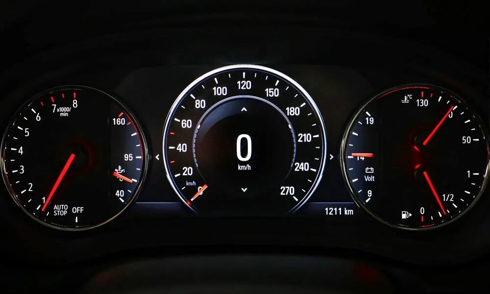 Цифровая панель opel astra j. Opel insignia turbo 2012. Панель опель инсигния. Электронная приборная панель опель инсигния. Инсигния 2010 панель.