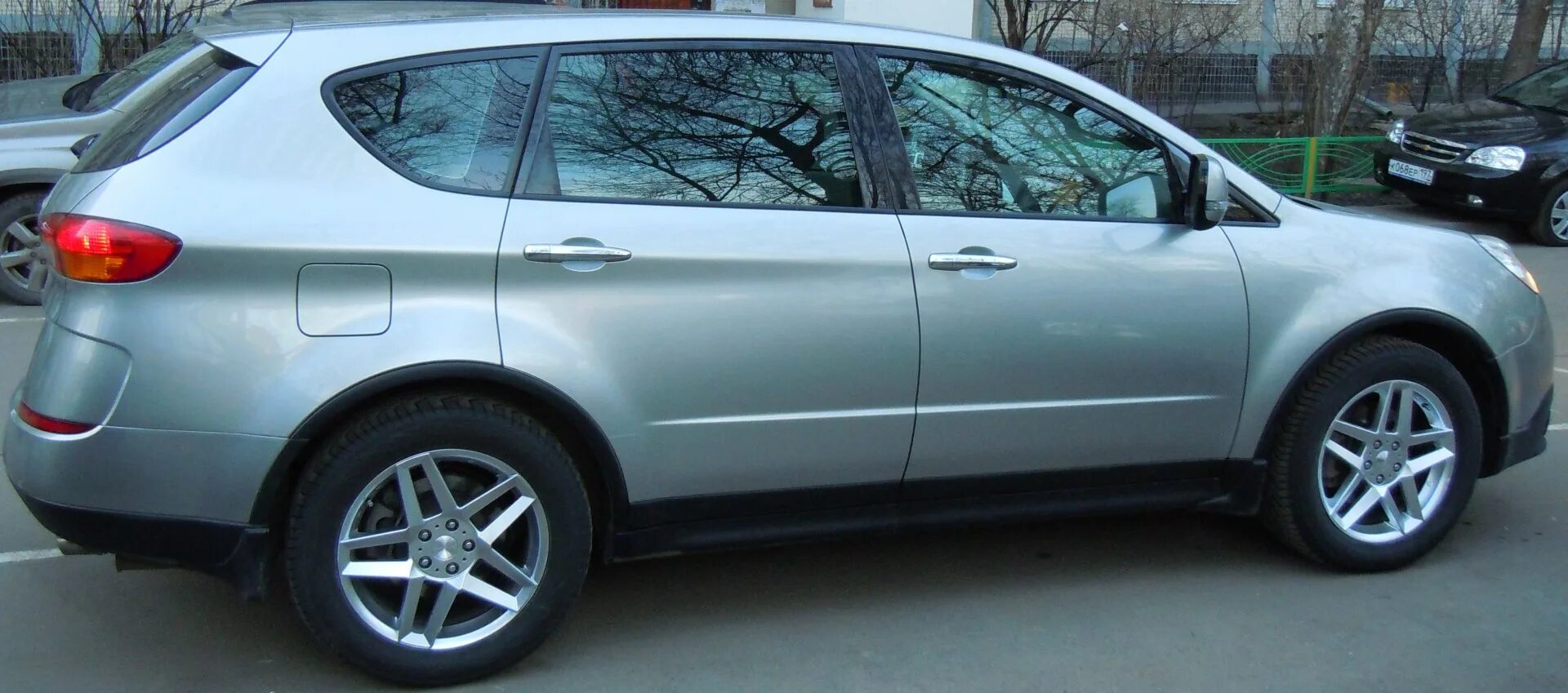 Диски субару трибека r18. Диски трибека r 18. Диски subaru tribeca b9. Subaru tribeca b9 тюнинг. Диски субару трибека r18.