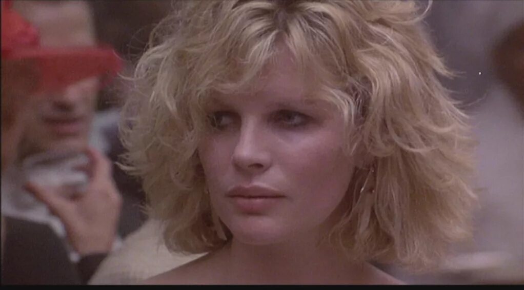 микки рурк 1984. как выглядит эмбрион на 5 день. через 5 недель ваши. узи 5 недель беременности плодное яйцо неправильной формы. пузырный занос узи признаки.