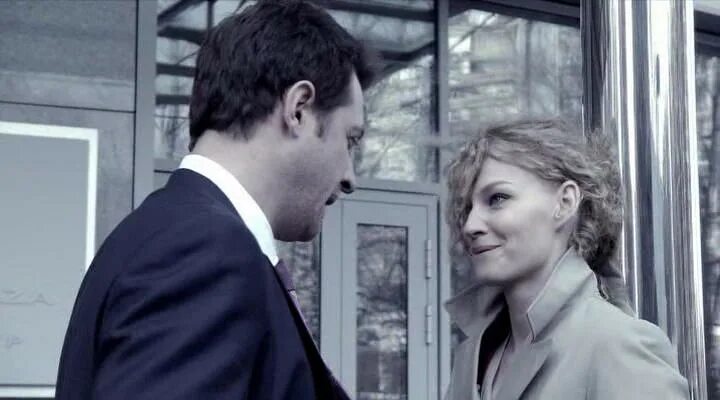 Сериал гай германики с ходченковой. Курс счастливы. Ходченкова и сафонов. Краткий курс счастливой жизни сериал. Анна слю краткий курс счастливой жизни.