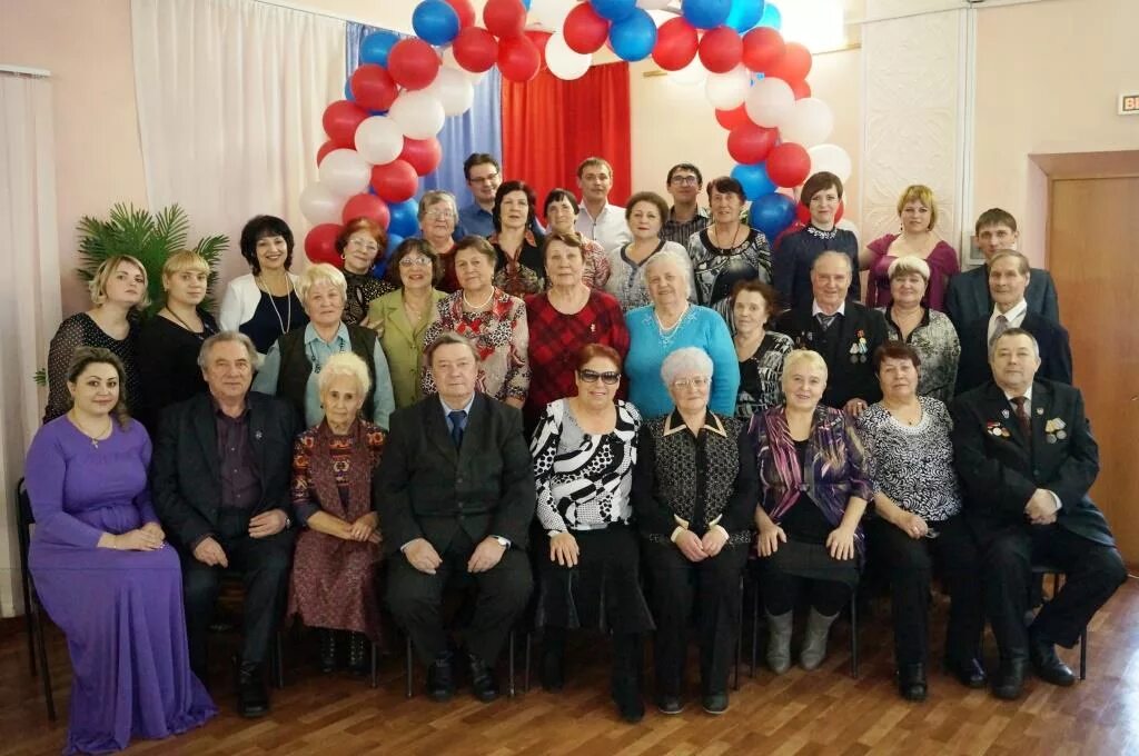 Николаевск волгоградская область школа номер 2. Николаевская сош волгоградская область. Николаевск на амуре школа. Школа 2 николаевск. Средняя школа города николаевска 2.