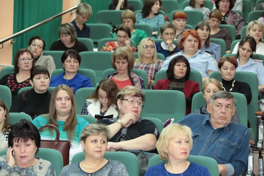 Сайт братского городского суда. Судья Левин Братск. Судья Шаламова Братск. Лухнев судья Братск. Кашуба БРГУ.