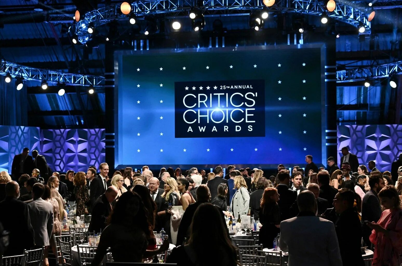 Премия choice awards. Critics choice Awards 2021. Critics choice Awards победители. Премия Critics choice Awards 2023. Critics choice super Awards.