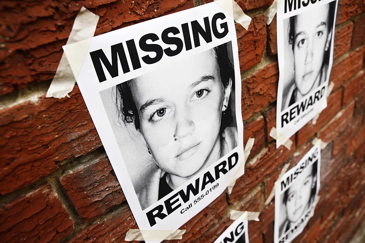 Missing content. Постер missing. missing картинки. gone missing плакат. missing persons.