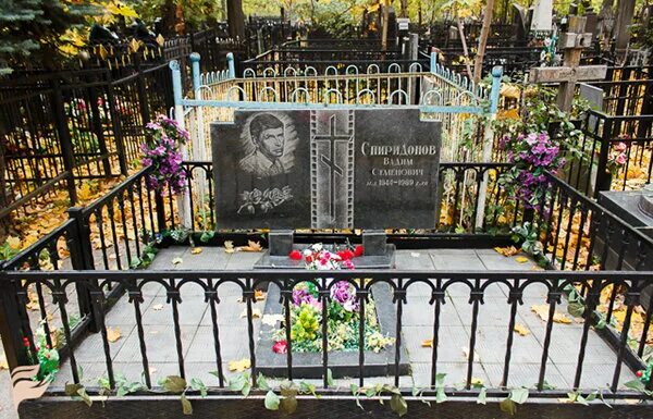 Народный артист СССР и защитник Сталинграда Иван Лапиков ушёл из жизни выступая 