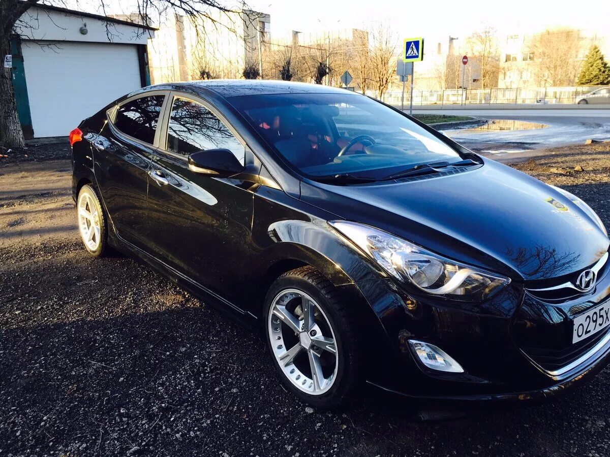 Элантра 2012 года. Хендай Элантра 2012 черная. Hyundai Elantra 2012 черная. Hyundai Elantra 2014 Black. Hyundai Elantra MD 2012.