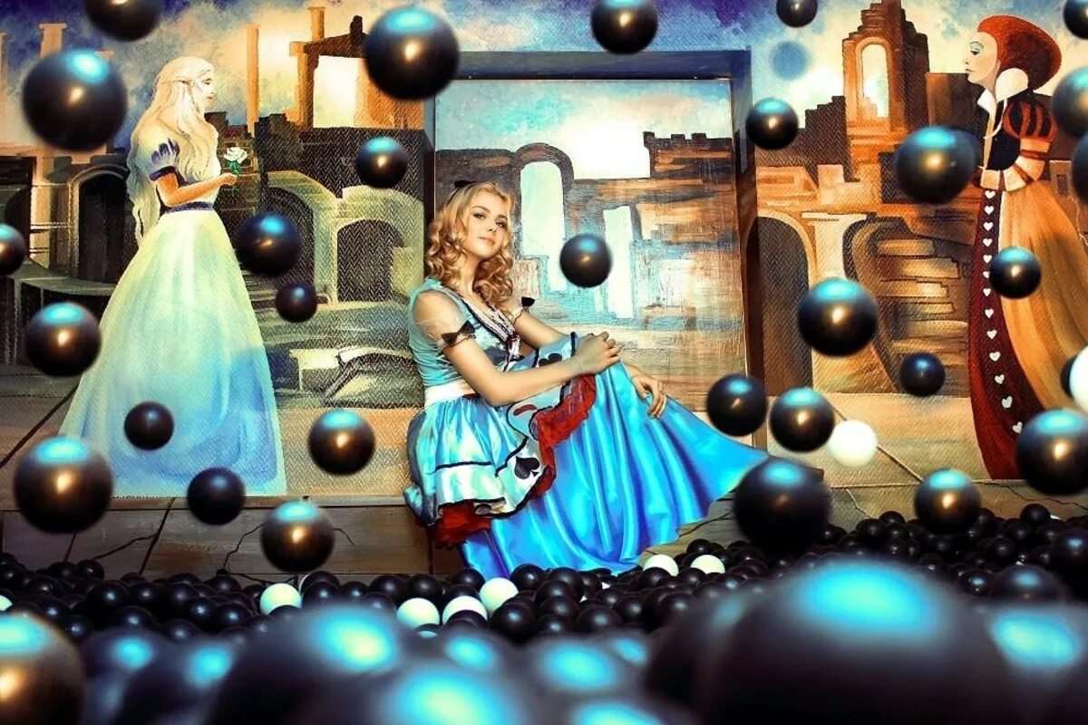 алиса в стране чудес петербург