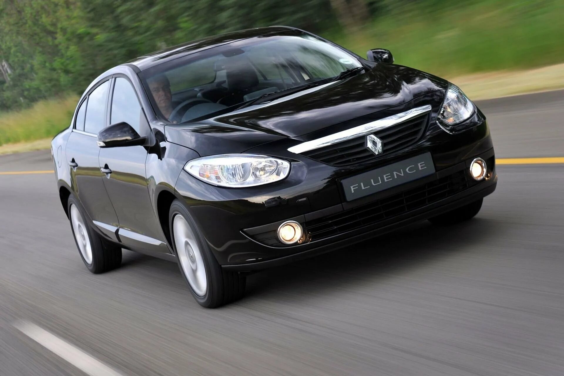 Megane fluence. Renault Fluence. Логан Флюенс. Флюенс Рено Флюенс. Флюенс Логан Флюенс Рено.