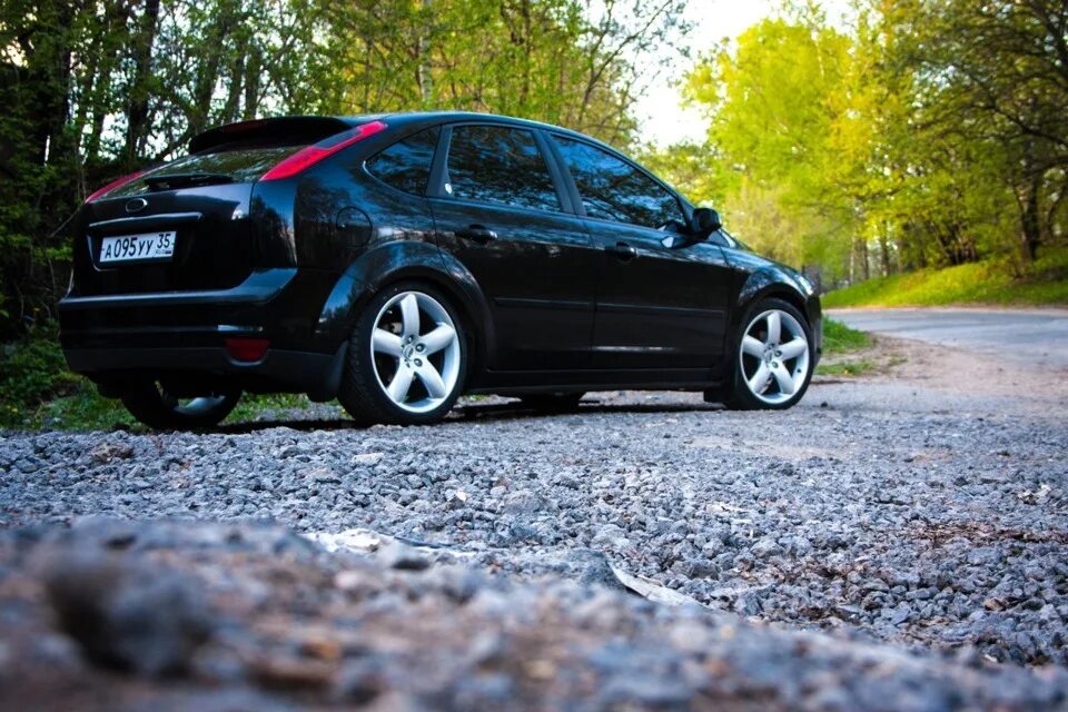 Ford Focus Hatchback, 1.8. Ford Focus 2. Ford Focus 2 хэтчбек на дисках. Форд фокус 2 седан.