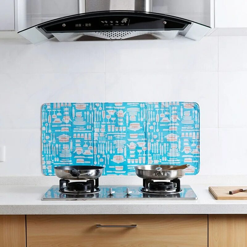 Защитный экран на плиту. Экран для плиты защитный кухонный. Защитный экран для плиты стекло. Защитный экран для кухни от брызг.