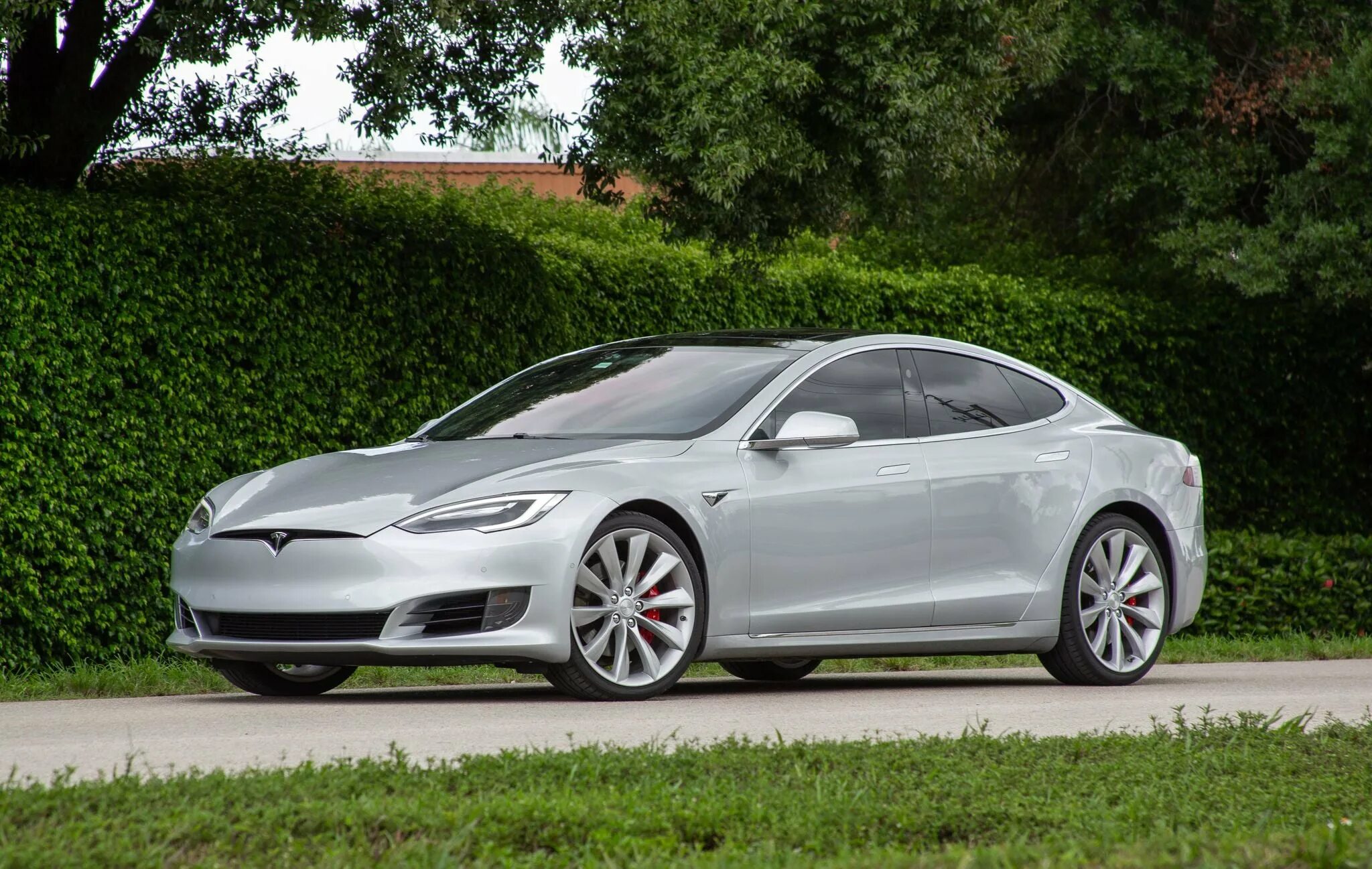 Тесла модель s plaid 2022. Tesla model s p100d. Тесла модель y 2022. Model s 2022. Tesla model x 2022.