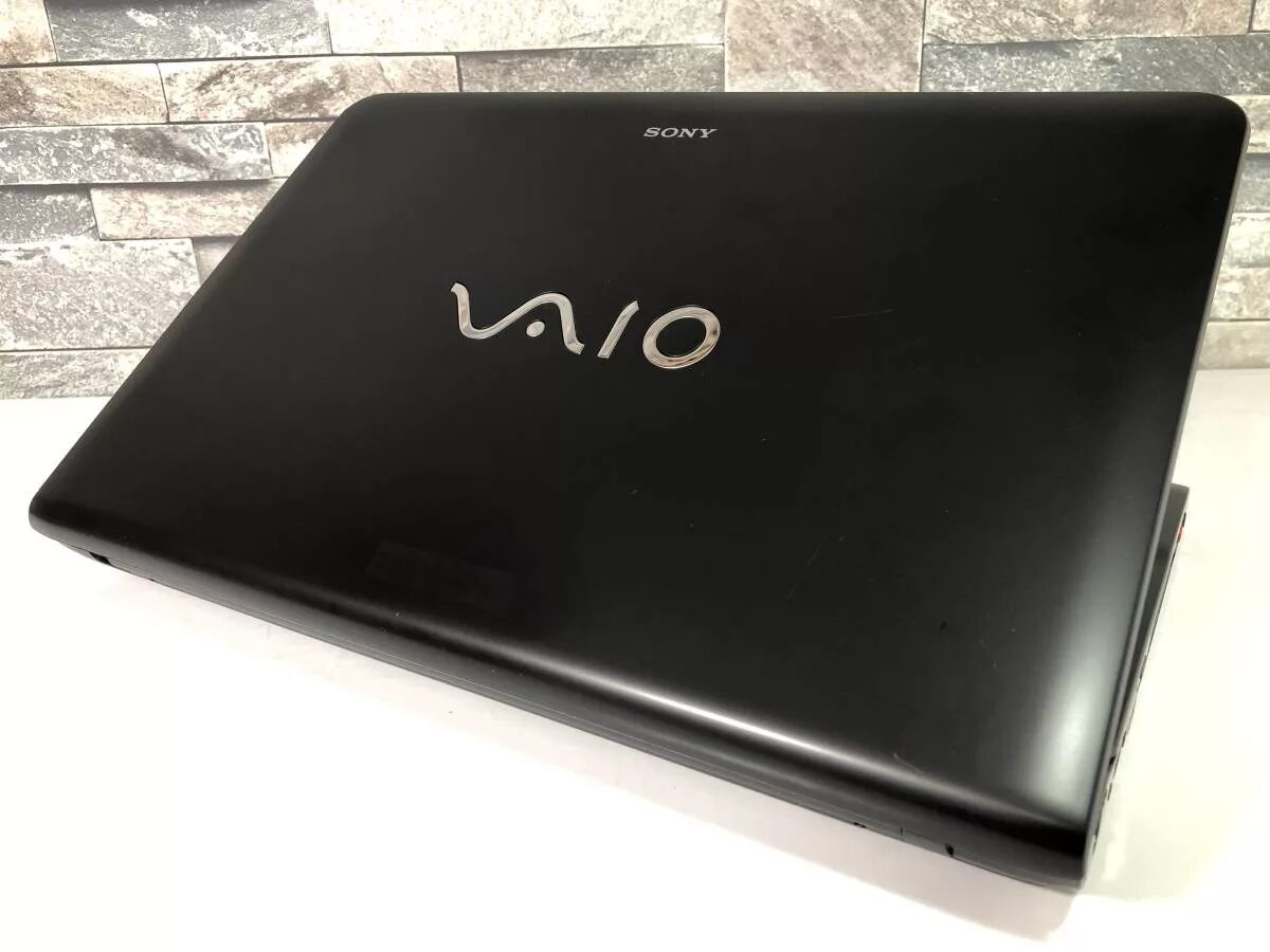 Ноутбук sony vaio sve1513z1r. Sony sve171e13v. Sony vaio sve171e13v. Vaio 15,6 i3. Sony sve171e13v.