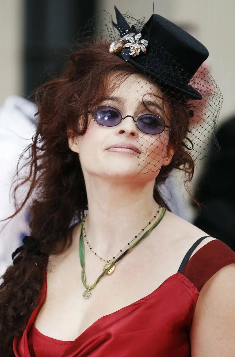 Helena bonham carter. Хелена бонем картер фото. Хелена бонем картер. Хелена бонем. Хелена бонем картер в молодости.