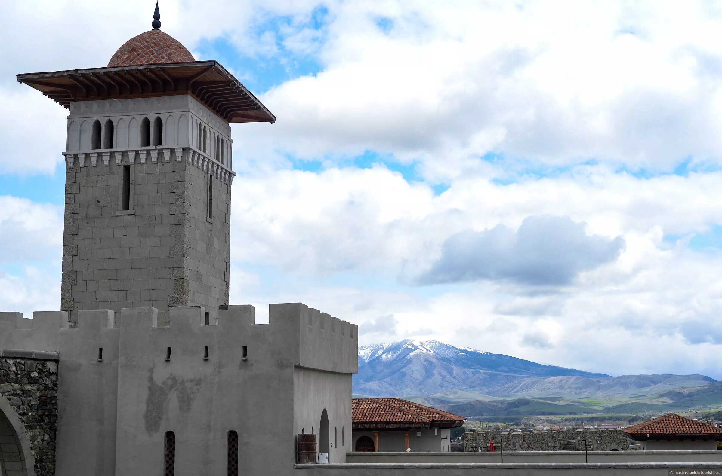 Ахалцихе батуми. Ахалцихе боржоми. Крепость ахалцихе грузия. Крепость рабат в ахалцихе. Батуми ахалцихе дорога.