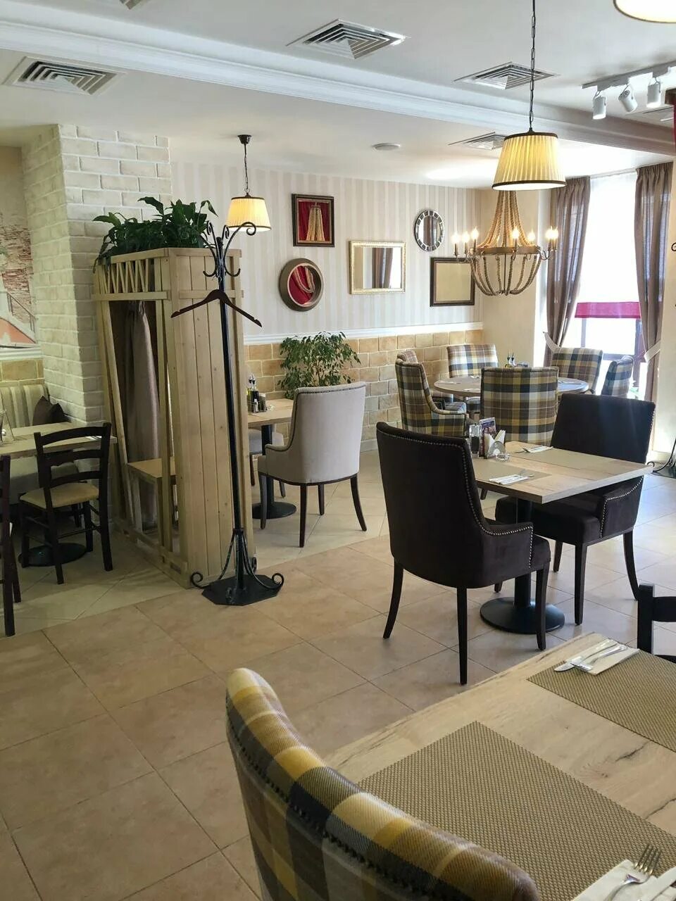 Ресторан первомайская 50 череповец. Лучшие рестораны череповца. Луначарского 22 череповец скандинавия. Рестораны череповец. Ресторан буланжери череповец.