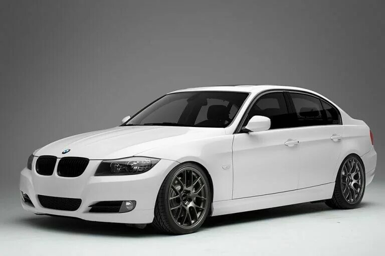 BMW e90 белая. BMW 335d e90. BMW 3 e90 White. BMW 335 e90. Купить белую бмв