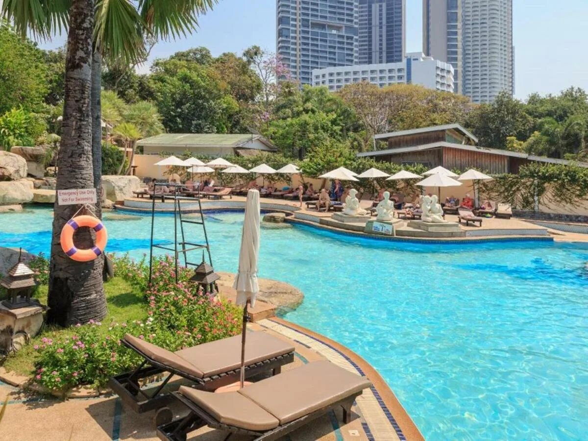 Long beach garden hotel spa 4 паттайя. Long beach garden 4 таиланд паттайя. отель лонг бич гарден. лонг бич паттайя. лонг бич гарден паттайя 2025.