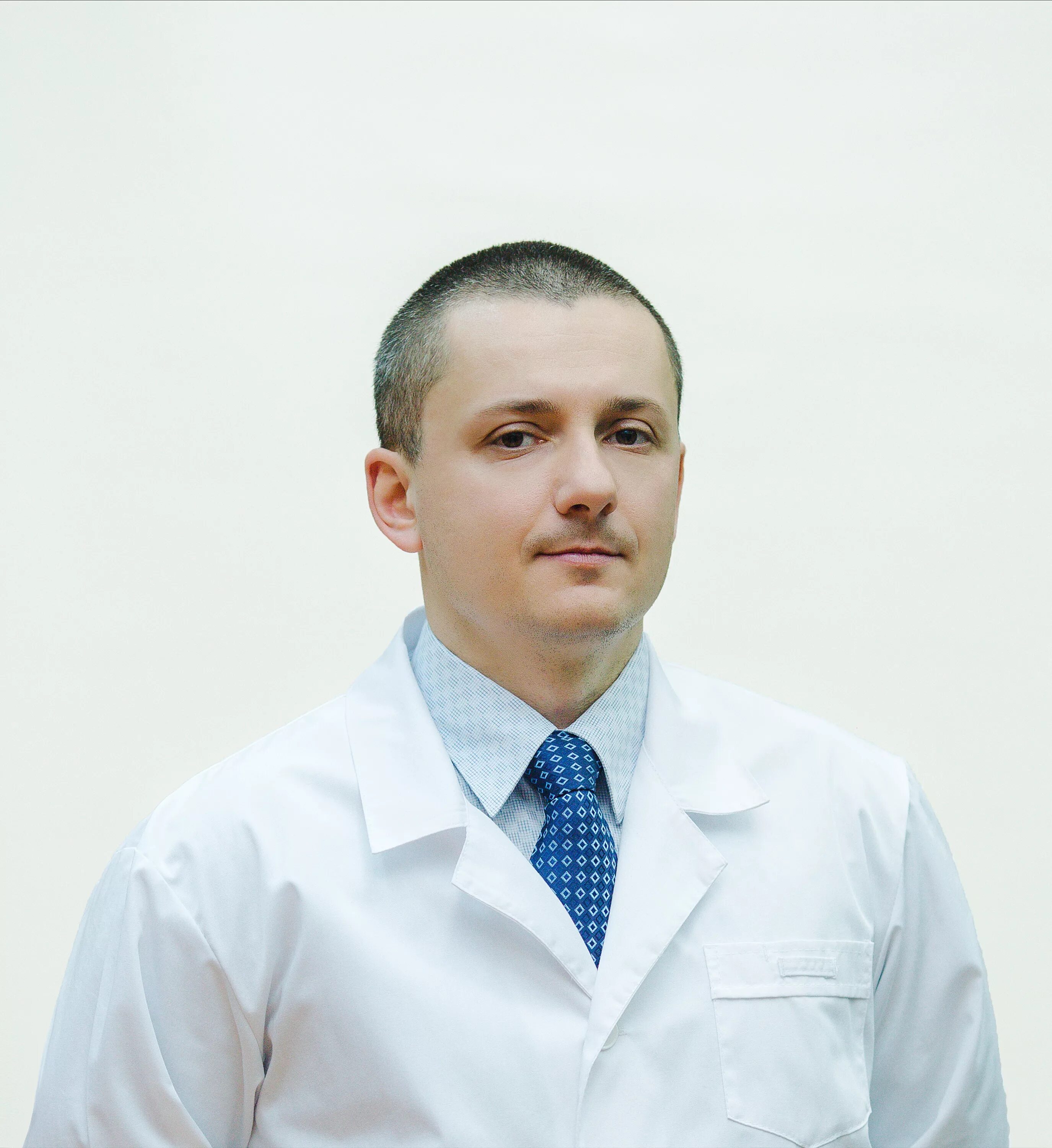 Цито ортопед отзывы. Тимченко дмитрий олегович травматолог. Цито ортопед отзывы. Олег эйсмонт. Олег пиманчев ортопед.