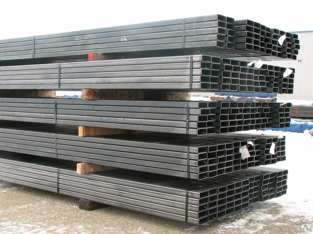 Оцинкованная труба 20х40. Труба профильная 40х20 на складе. труба профильная 100х100х2. профильная труба 100х100 холоднокатаная. труба профильная 100х60.