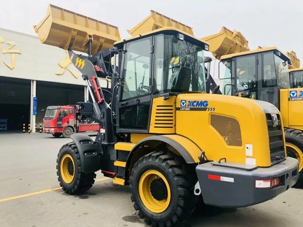 Фронтальный погрузчик xcmg lw180k. Xcmg lw180k. Погрузчик xcmg. Xcmg lw180. Xcmg lw160.