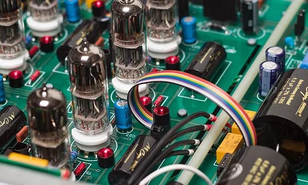 Synergistic research. Synergistic research ect. electronic circuit transducer. оптимизатор звука. оптимизатор звукового поля.