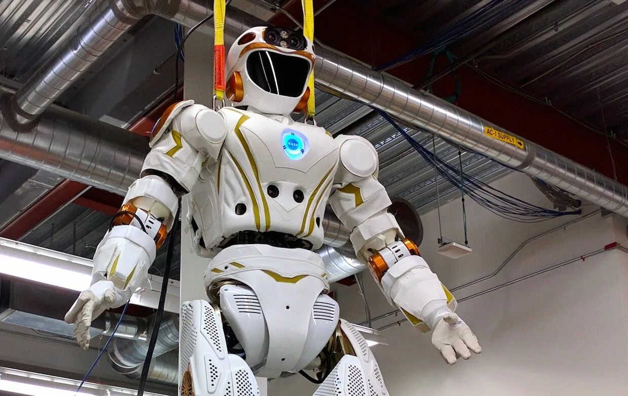 Первые космические роботы. Valkyrie робот. NASA Valkyrie. Valkyrie Robonaut 5. Роботы в космосе.