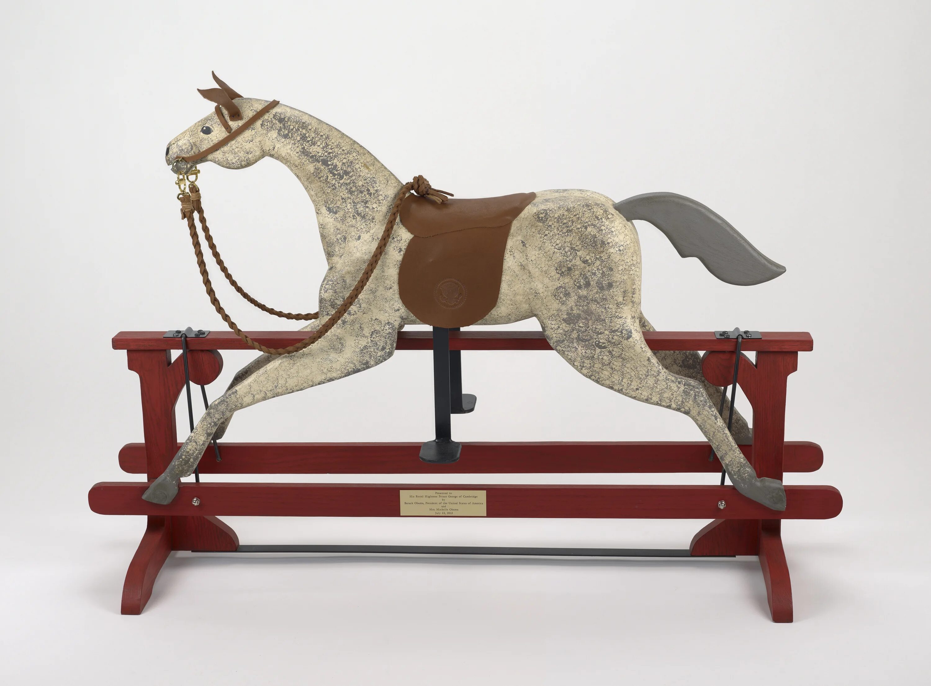 This is rocking horse. Лошадка качалка ретро. Деревянная игрушка "лошадка". Деревянная игрушка "лошадка". Лошадка качалка макет.