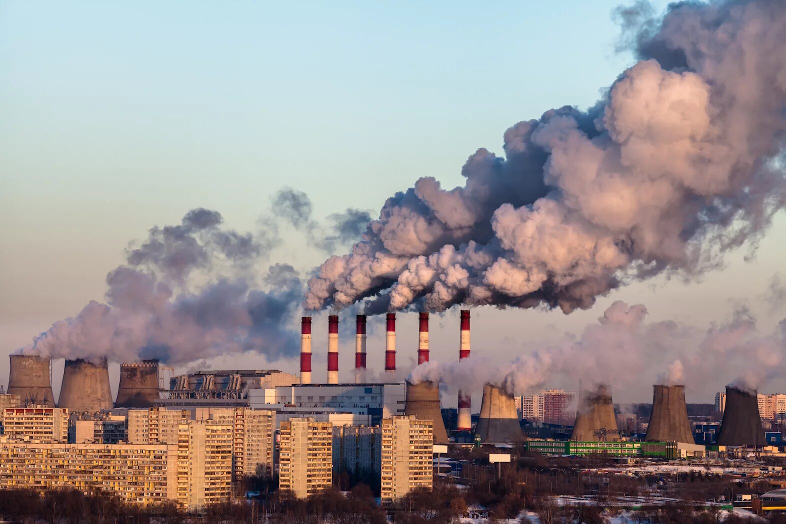 Pollution pictures. Загрязнение воздуха. Загрязнение окружающей среды. Атмосферное загрязнение. Закгрезнения атмосфера.